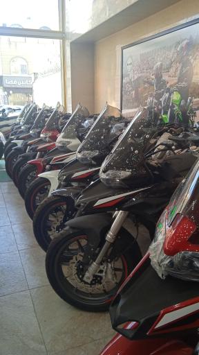 عکس نیکران موتور پاسارگاد | بنلی